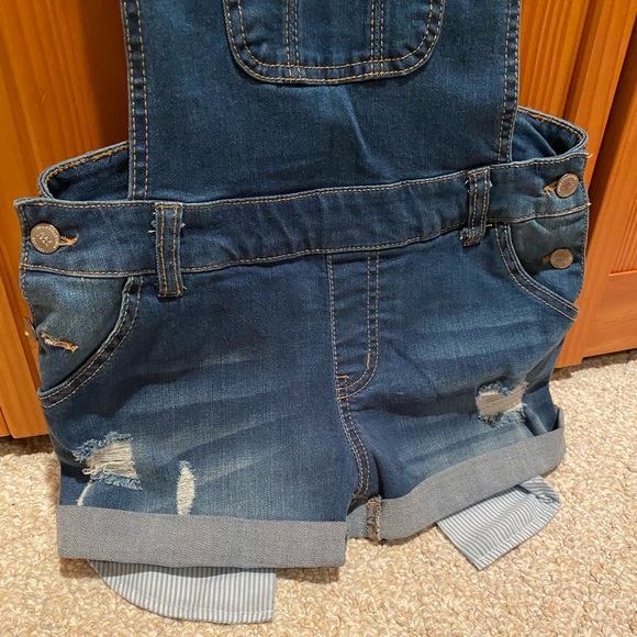 Jean Short Overalls - Picture 2 of 5